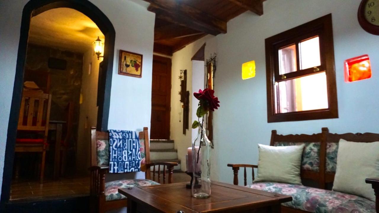 הוילה איקוד דה לוס וינוס Casa Armando מראה חיצוני תמונה